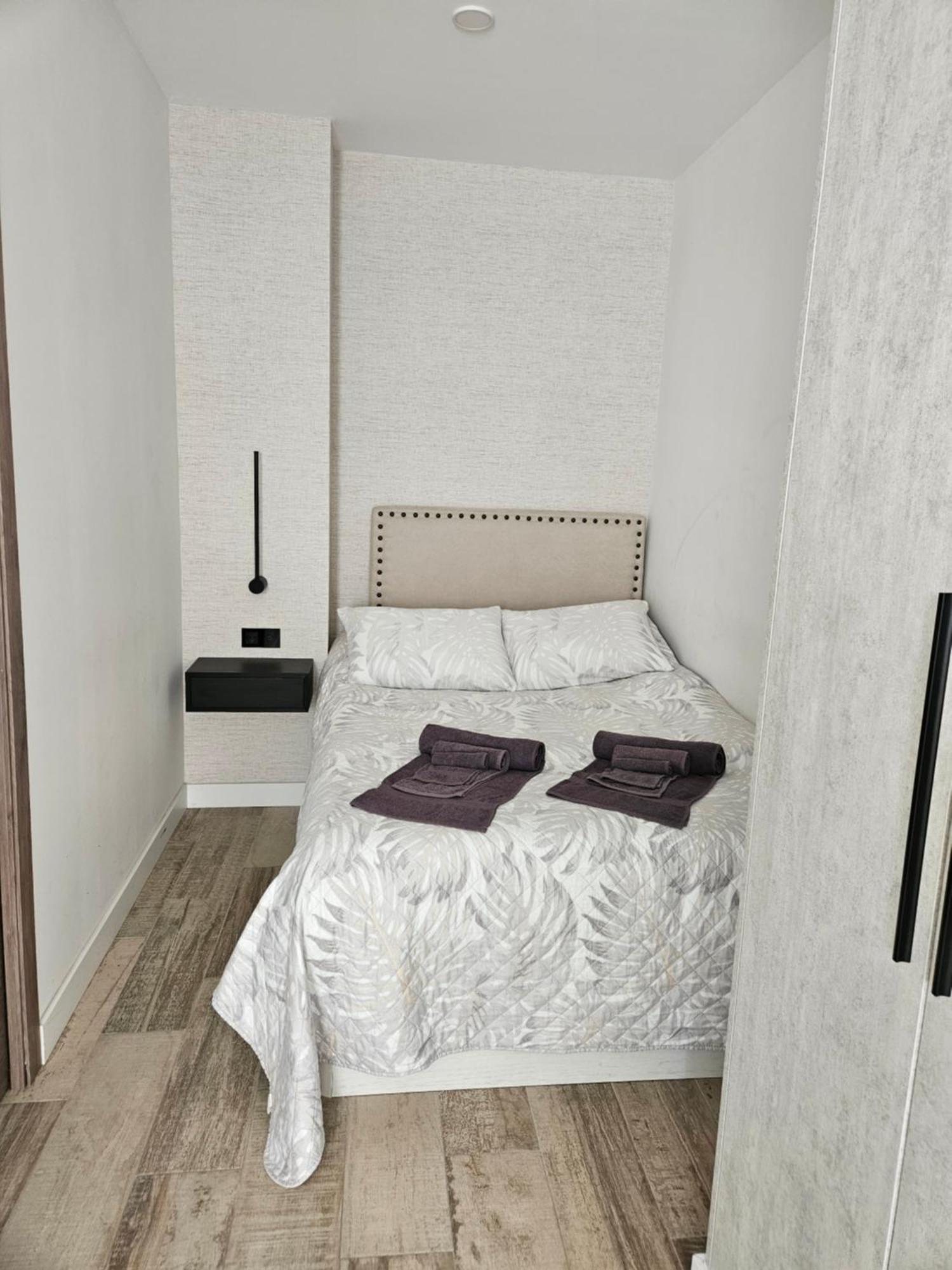 Habitacion Centrica De Lujo Gv 6 Valencia Bagian luar foto